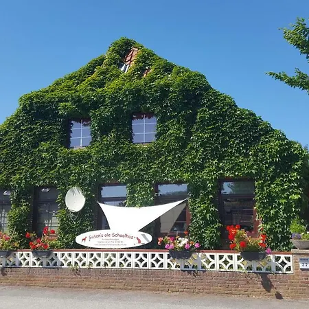 Susan'S Ole Schoolhus Fehmarn Exterior photo